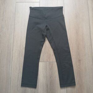 Lululemon Black Crop Leggings Size 4 High Rise Yoga Pants 13"x27.5"
